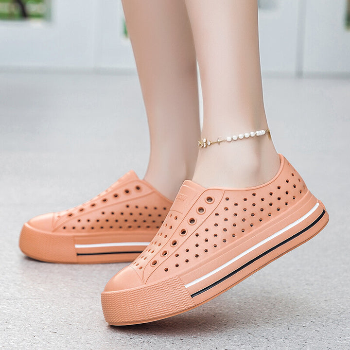 Airelle Slip-On Sneaker