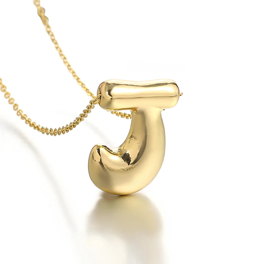 Monogramme Elegant Pendant Necklace