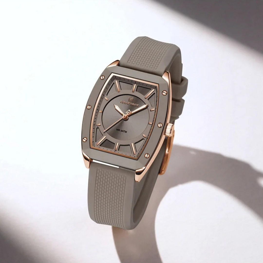 Navi Quartz Barrel Watch