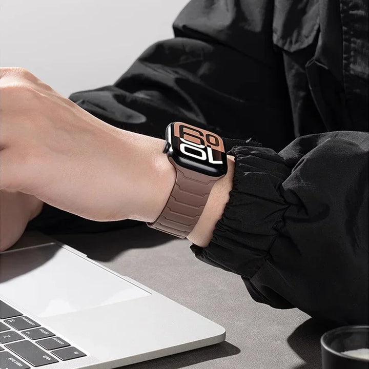 Axiom Apple Watch Band