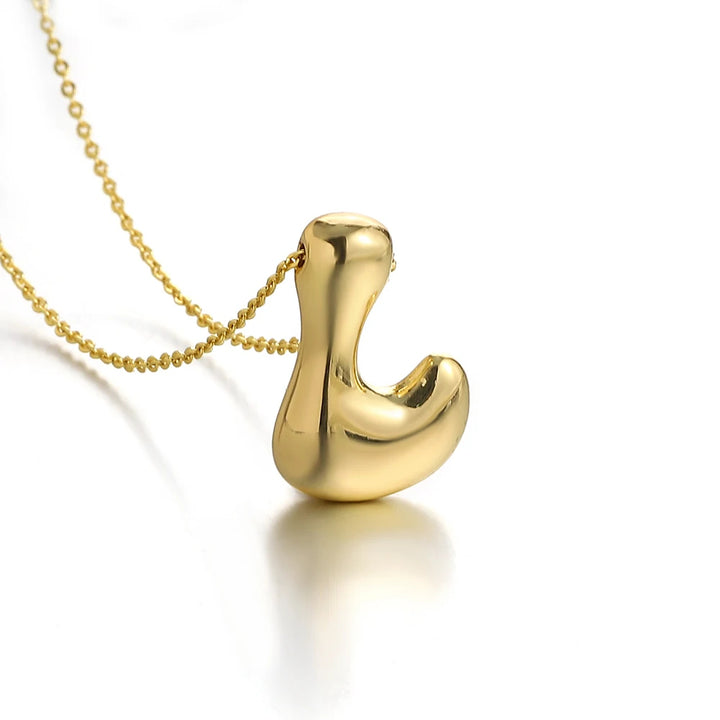 Monogramme Elegant Pendant Necklace