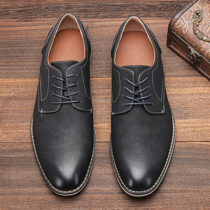Halston Dual-Tone Oxford