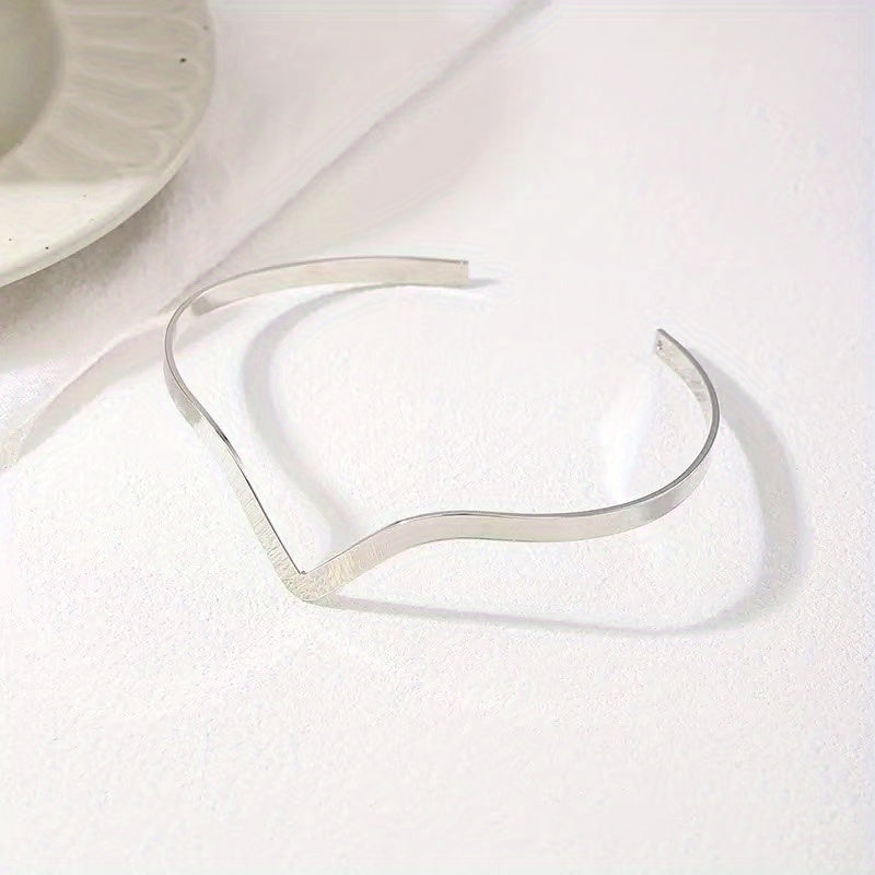 Vespera Arm Cuff