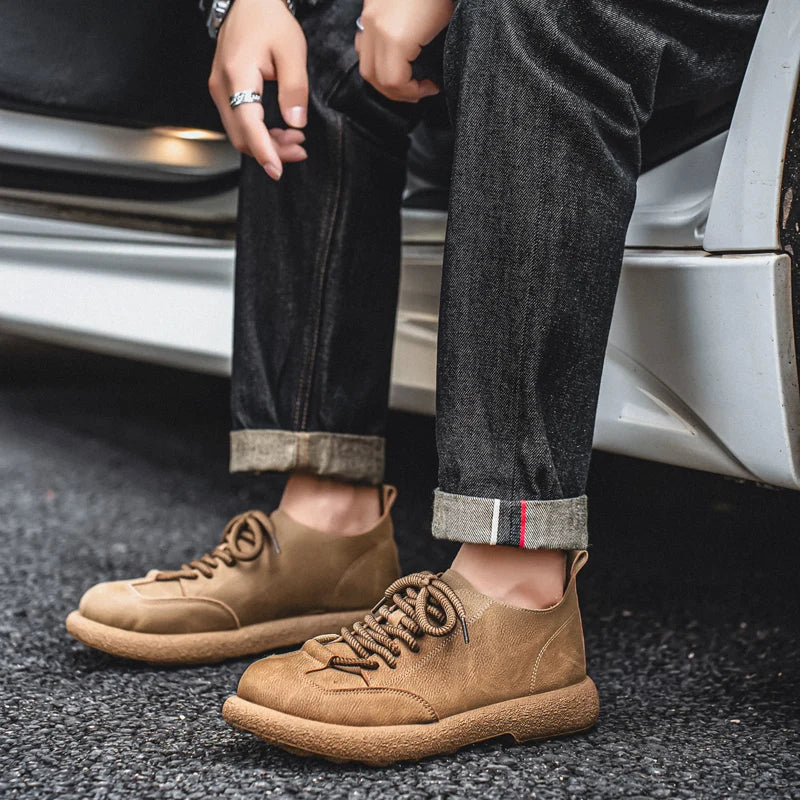 Nomad Low-Top Sneaker