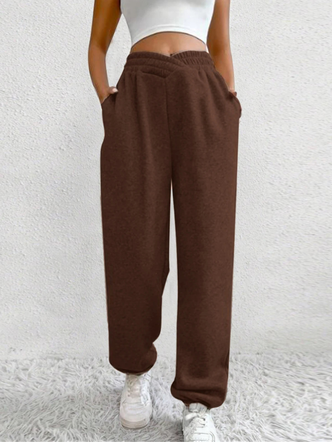Weekend Crossover Jogger