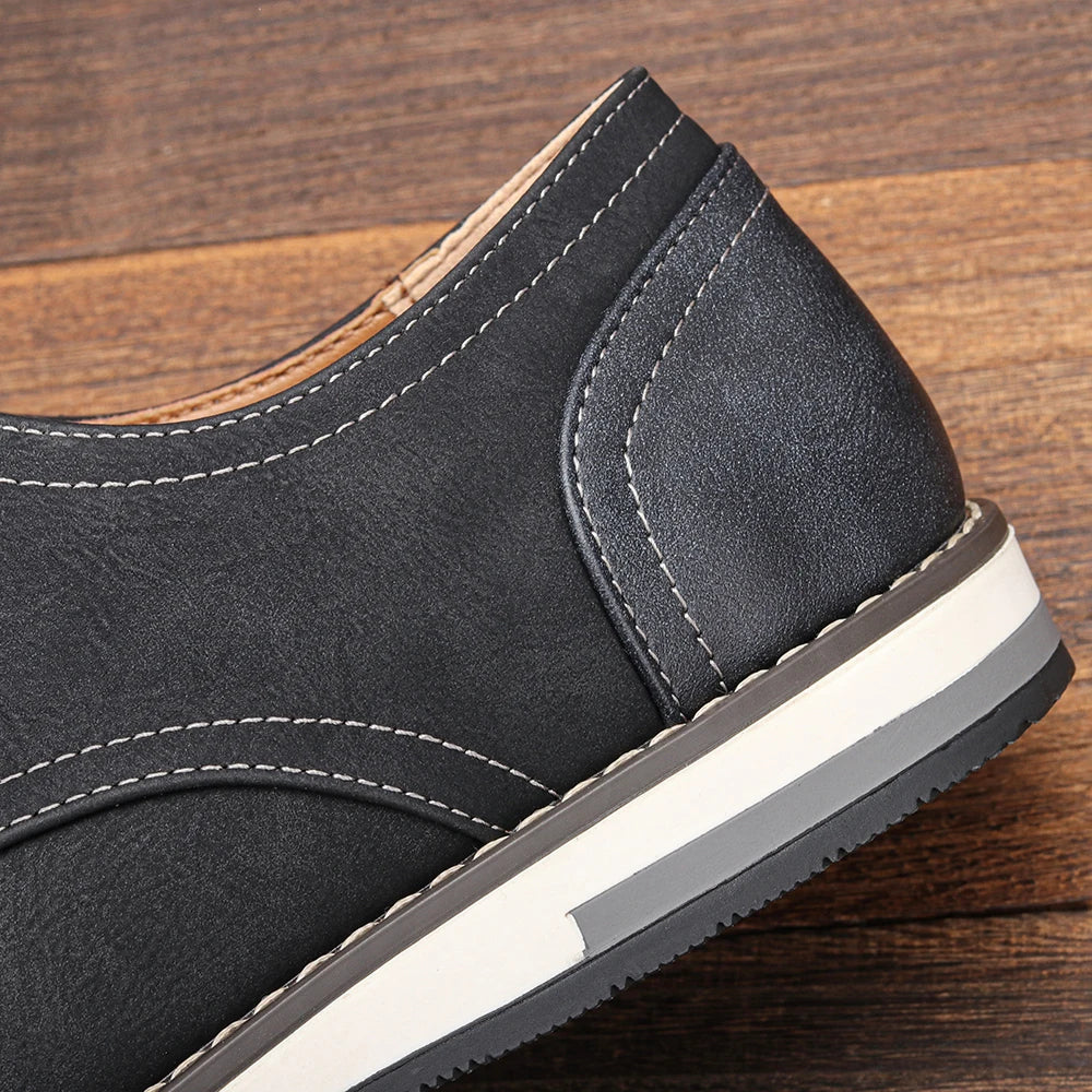 Halston Dual-Tone Oxford