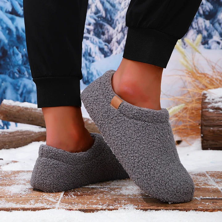 Alpine Teddy Fleece Slides