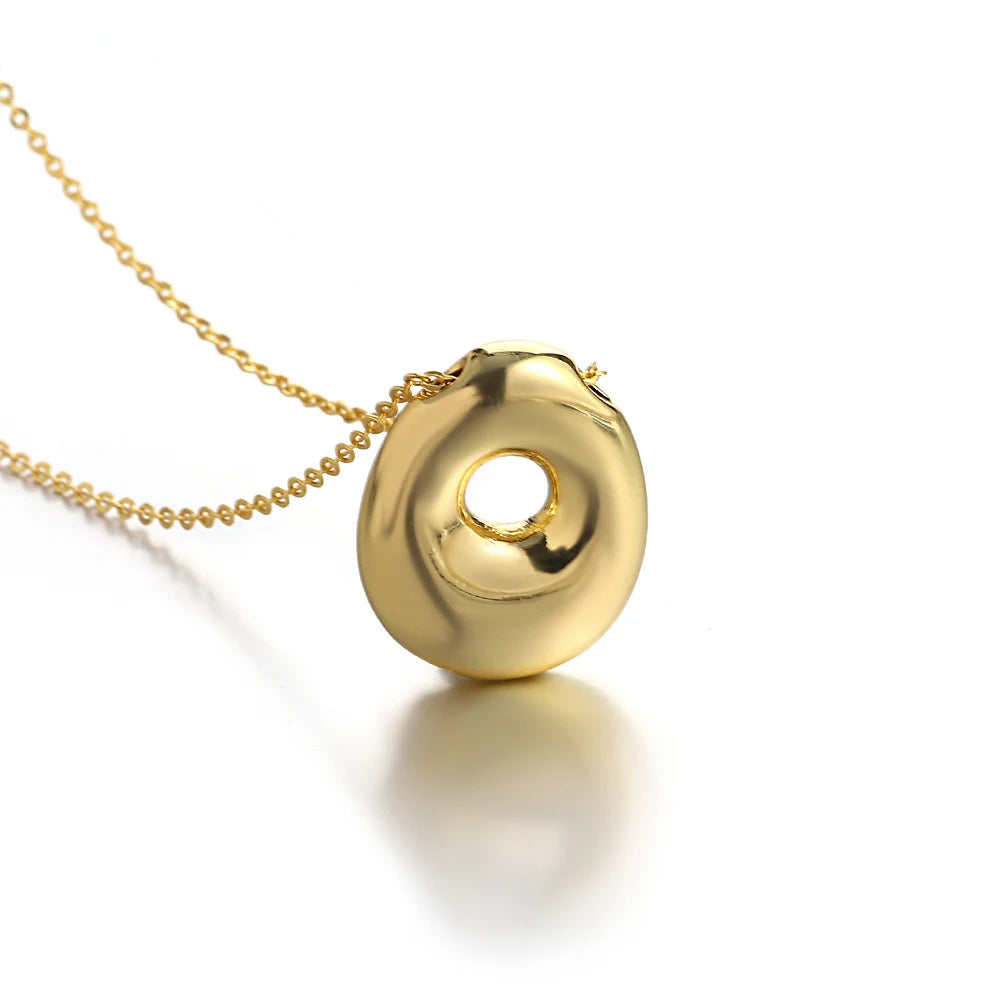 Monogramme Elegant Pendant Necklace