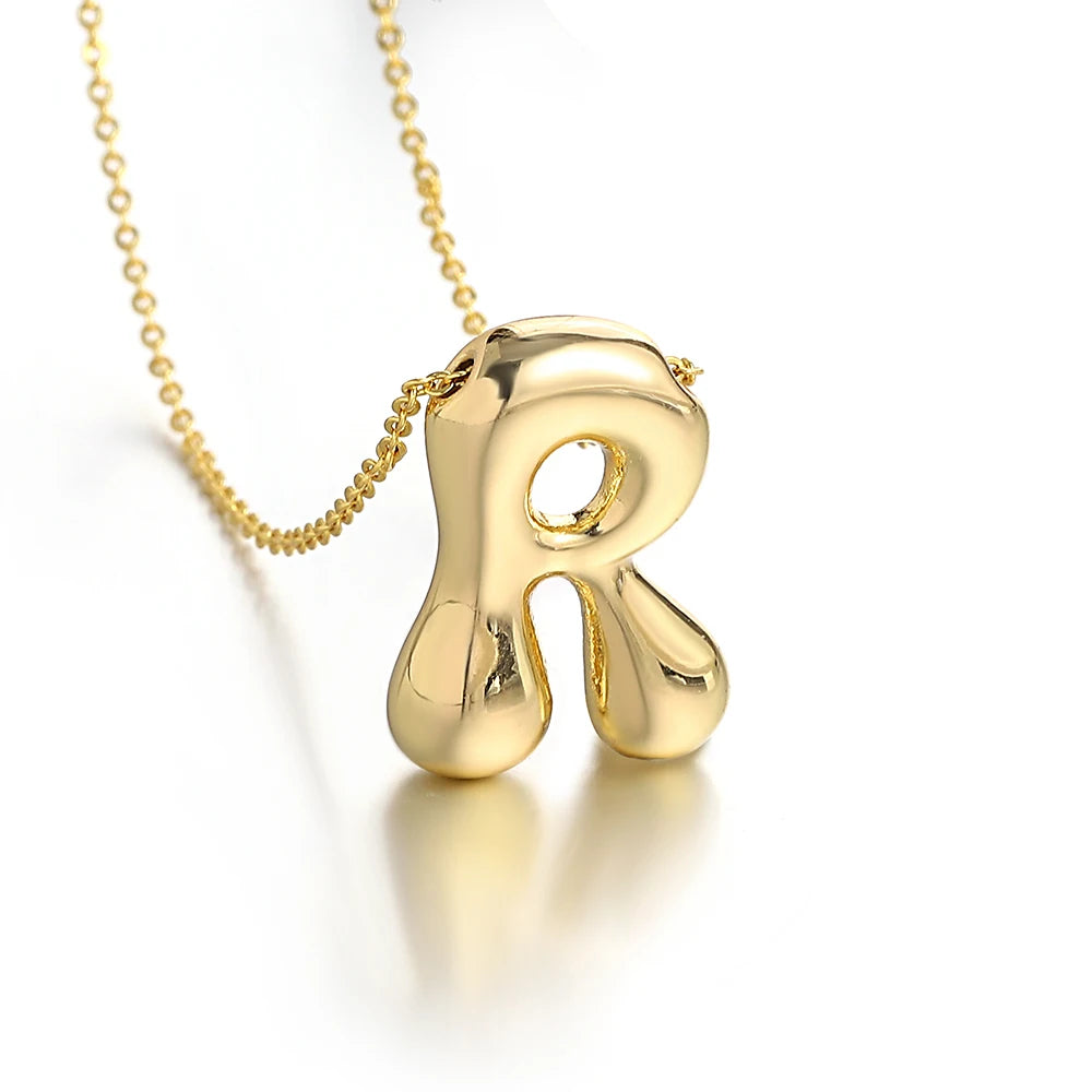 Monogramme Elegant Pendant Necklace