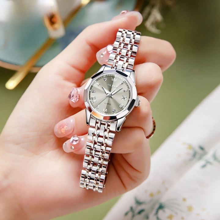 Avanti Quartz Timepiece