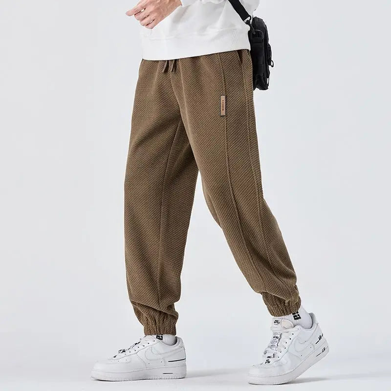 Studio Relaxed Jogger