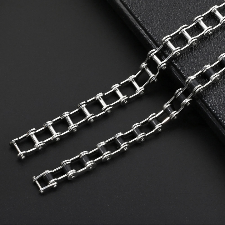 Throttle Chain Bracelet