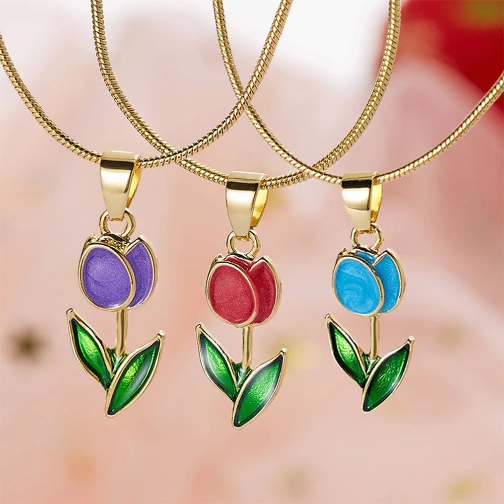 Lily Tulip Necklace