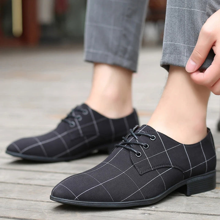 Preston Plaid Oxford