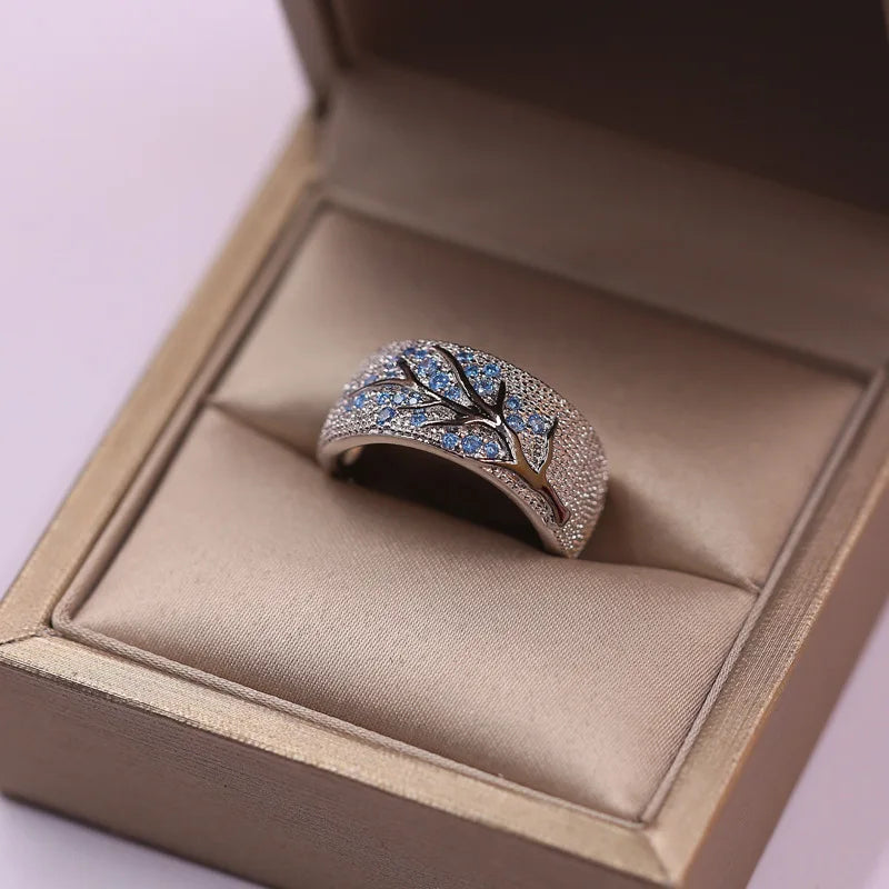 Everleaf Band Ring