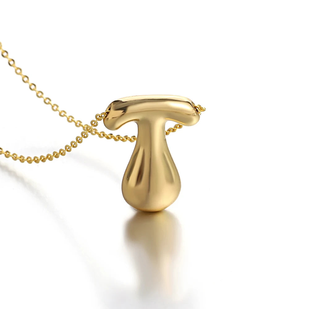 Monogramme Elegant Pendant Necklace
