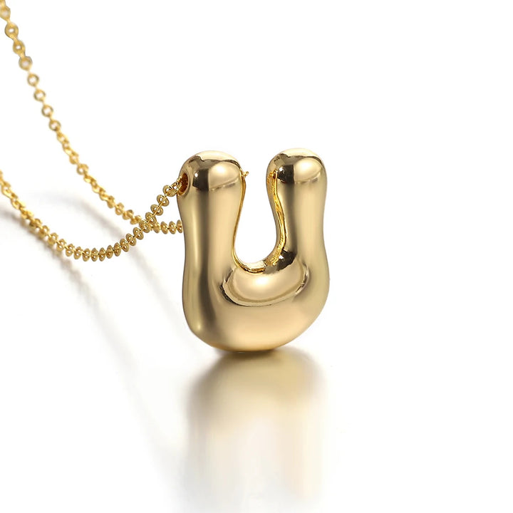 Monogramme Elegant Pendant Necklace
