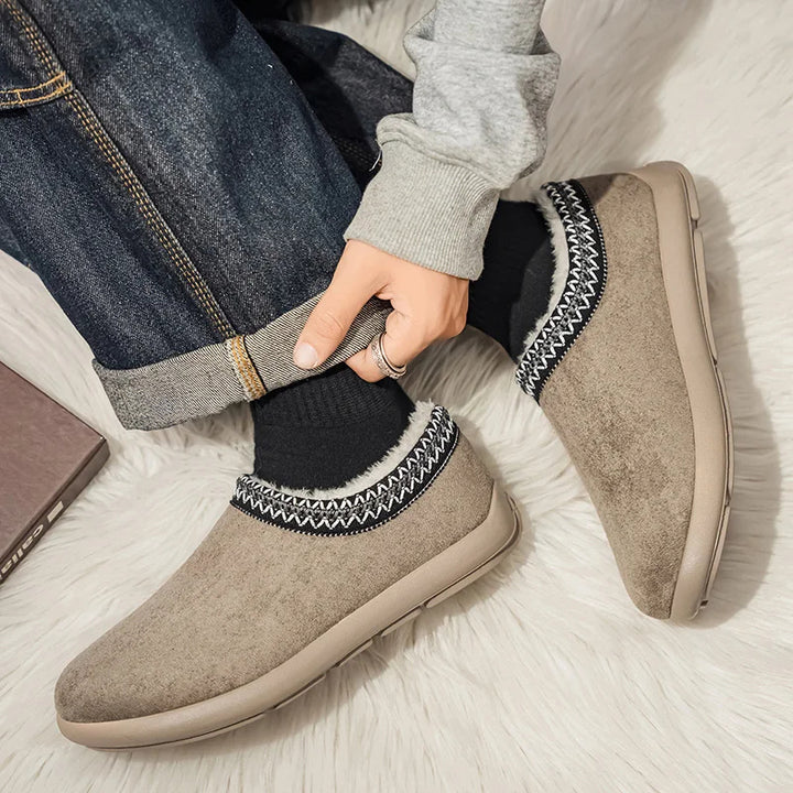 Tundra Fleece Suede Slipper