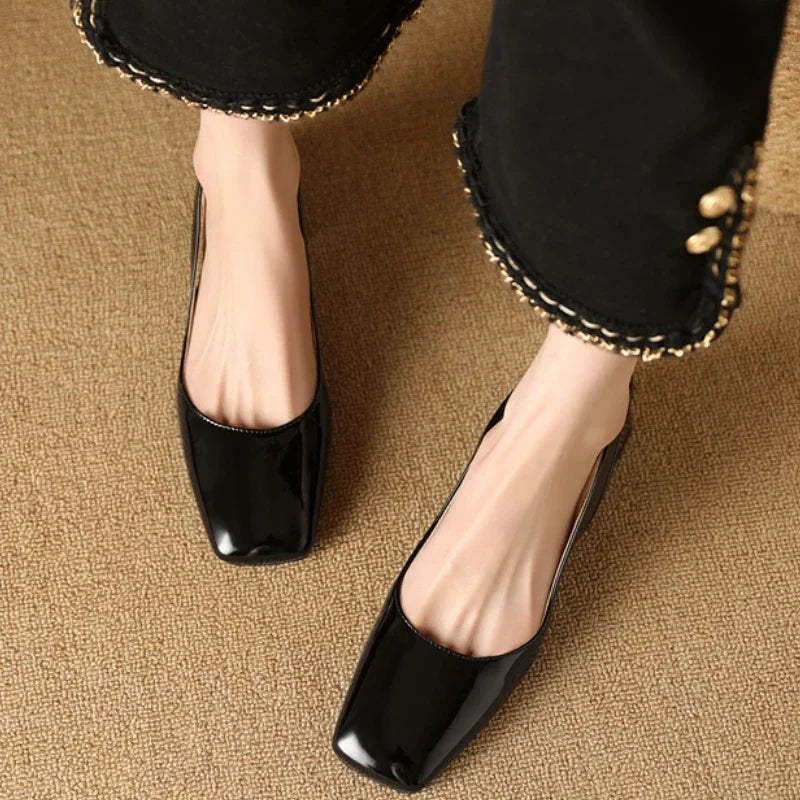 Vera Arc Gloss Slingback Heel