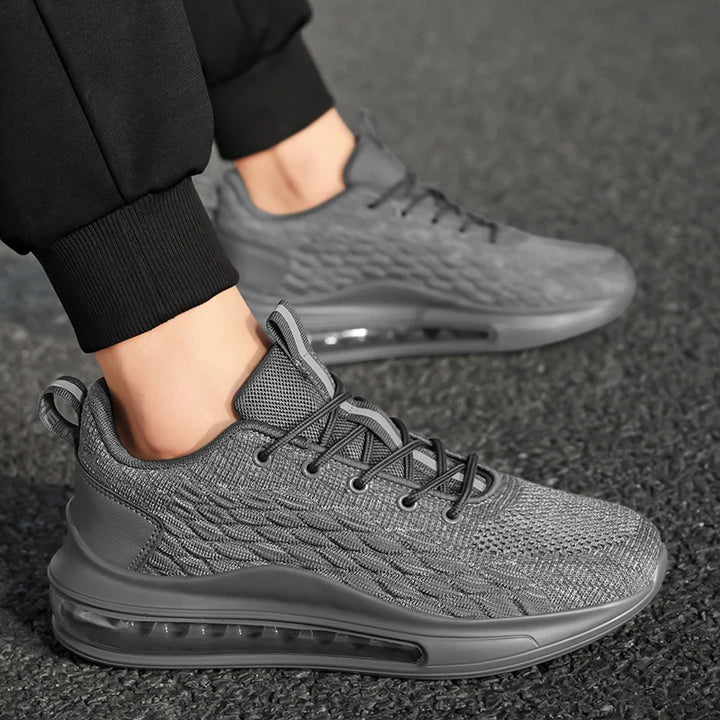 Vantra Airflex Sneaker
