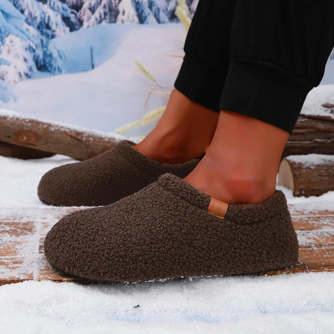 Alpine Teddy Fleece Slides