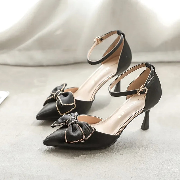 Bella Notte Bow Heels