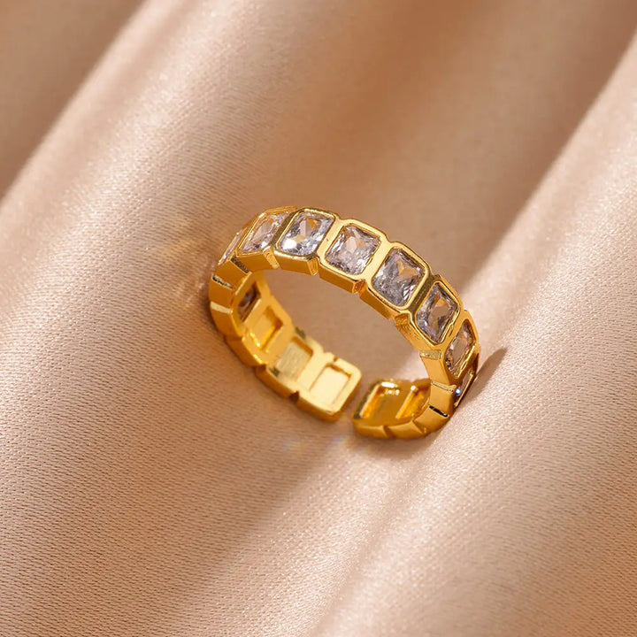 Nova Prism Ring