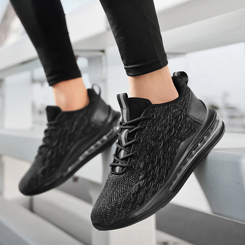 Vantra Airflex Sneaker
