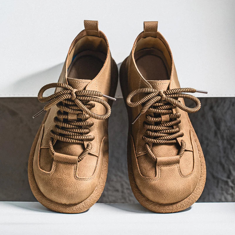 Nomad Low-Top Sneaker