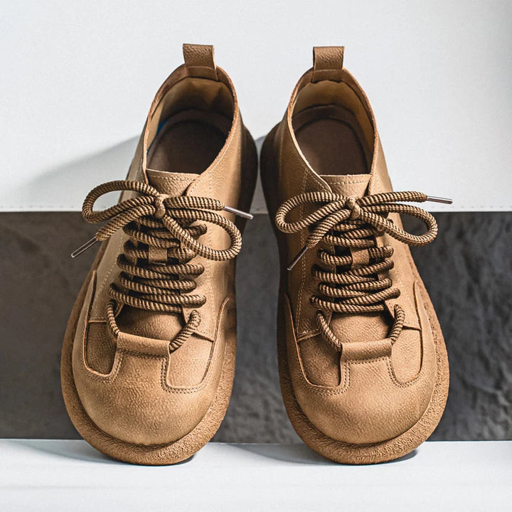 Nomad Low-Top Sneaker
