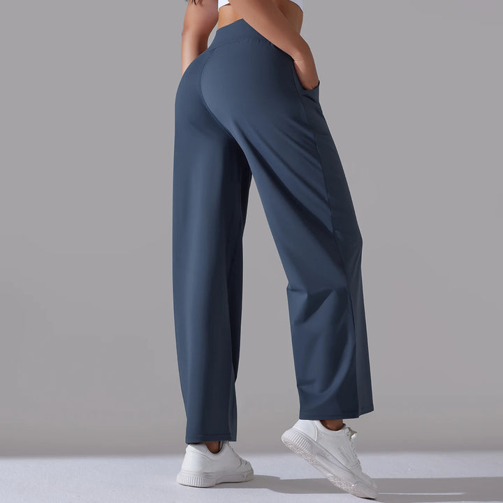 Motion Wide-Leg Pant