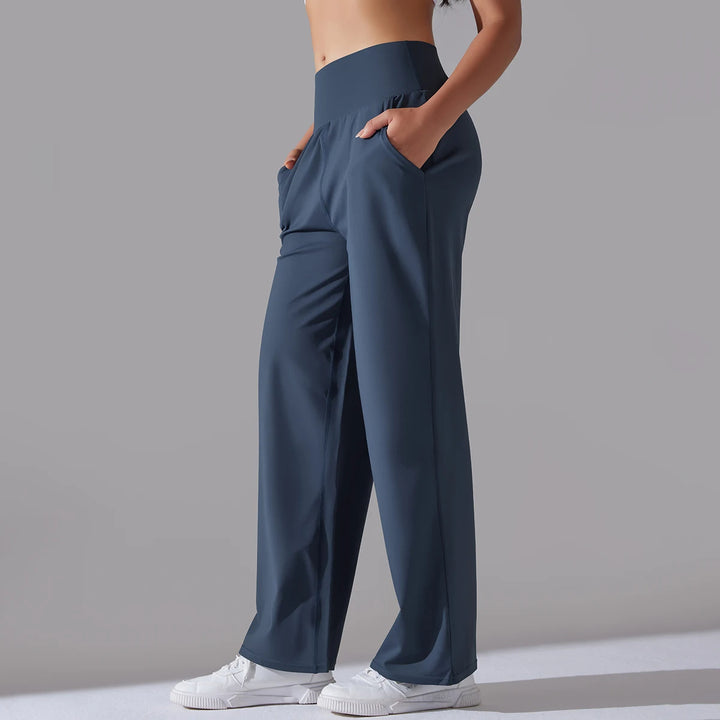 Motion Wide-Leg Pant