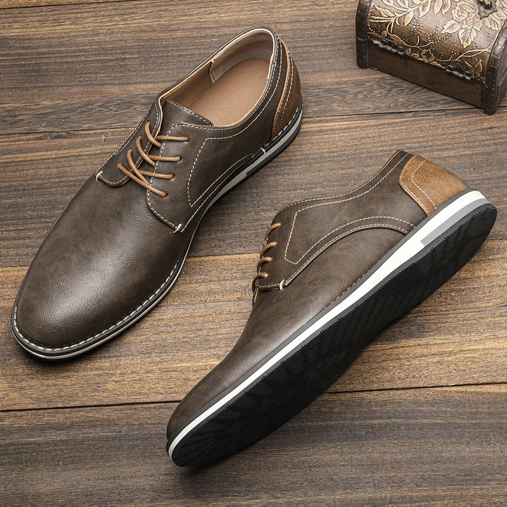 Halston Dual-Tone Oxford