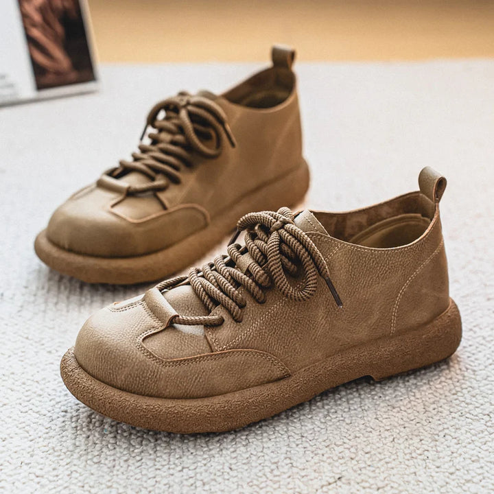 Nomad Low-Top Sneaker