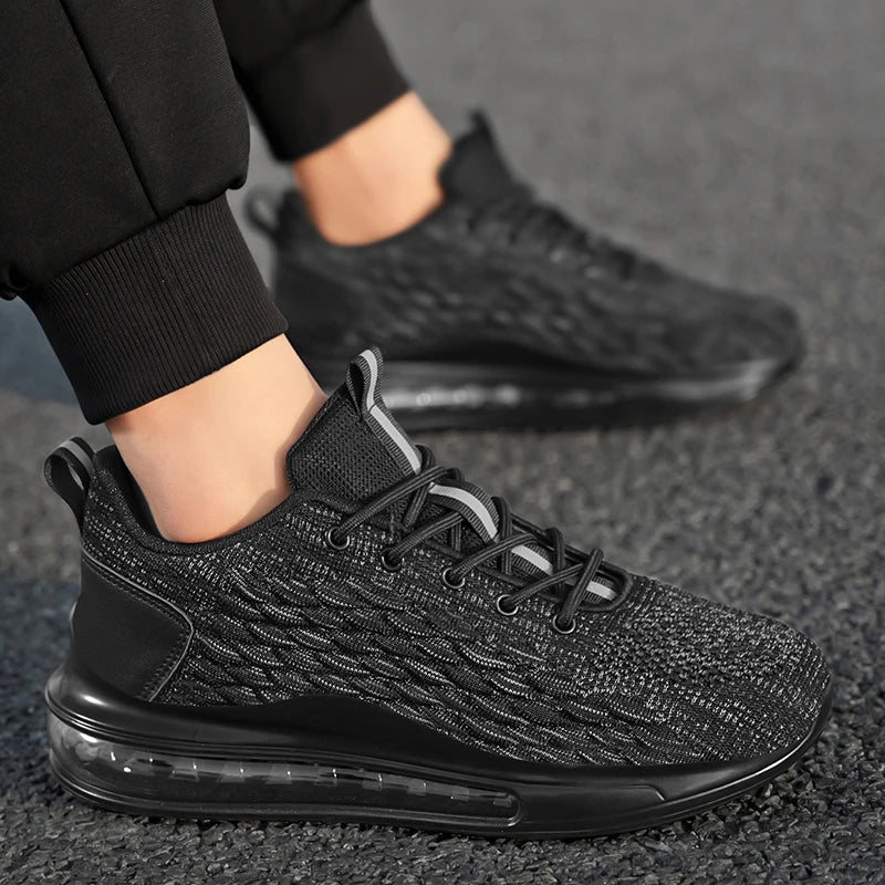 Vantra Airflex Sneaker