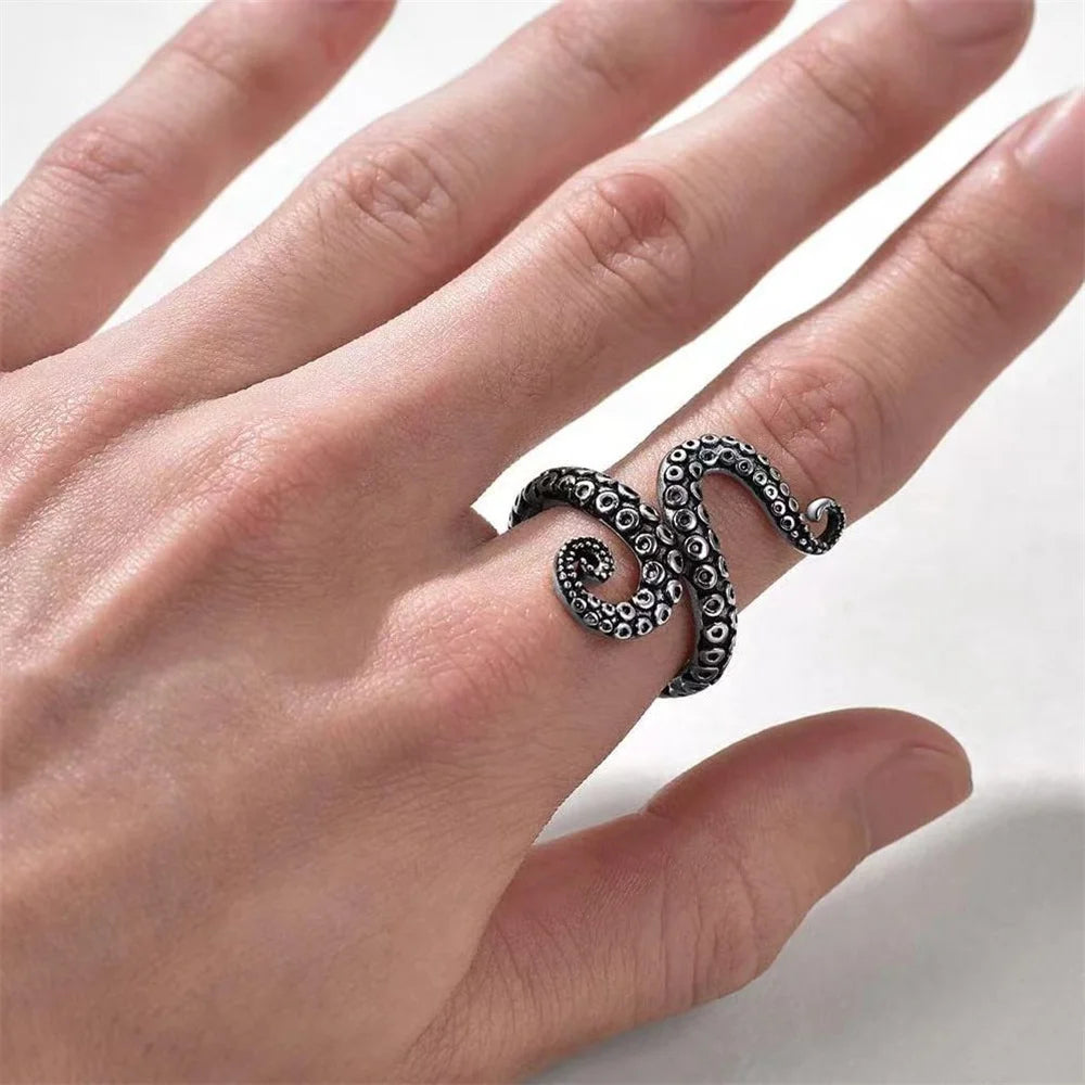 Kraken Wrap Ring