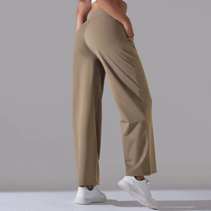 Motion Wide-Leg Pant