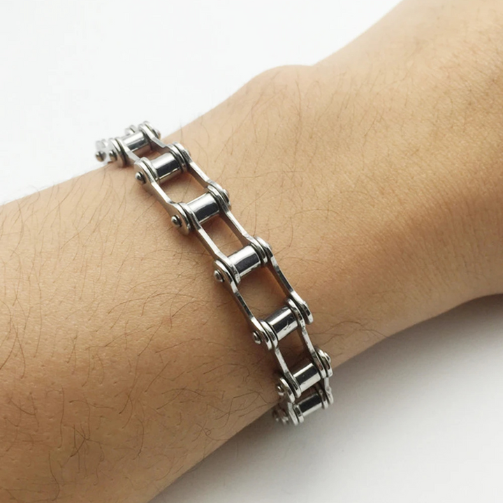 Throttle Chain Bracelet