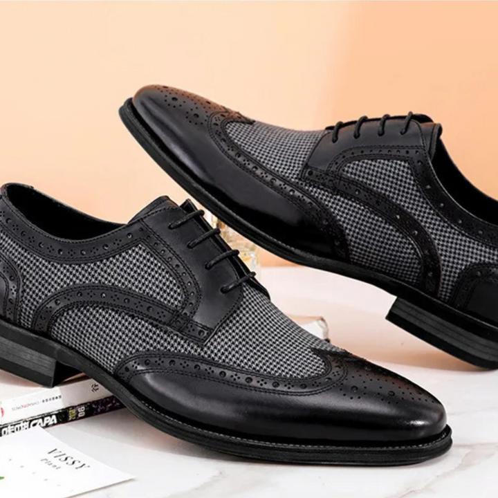 Valmont Wingtip Oxford