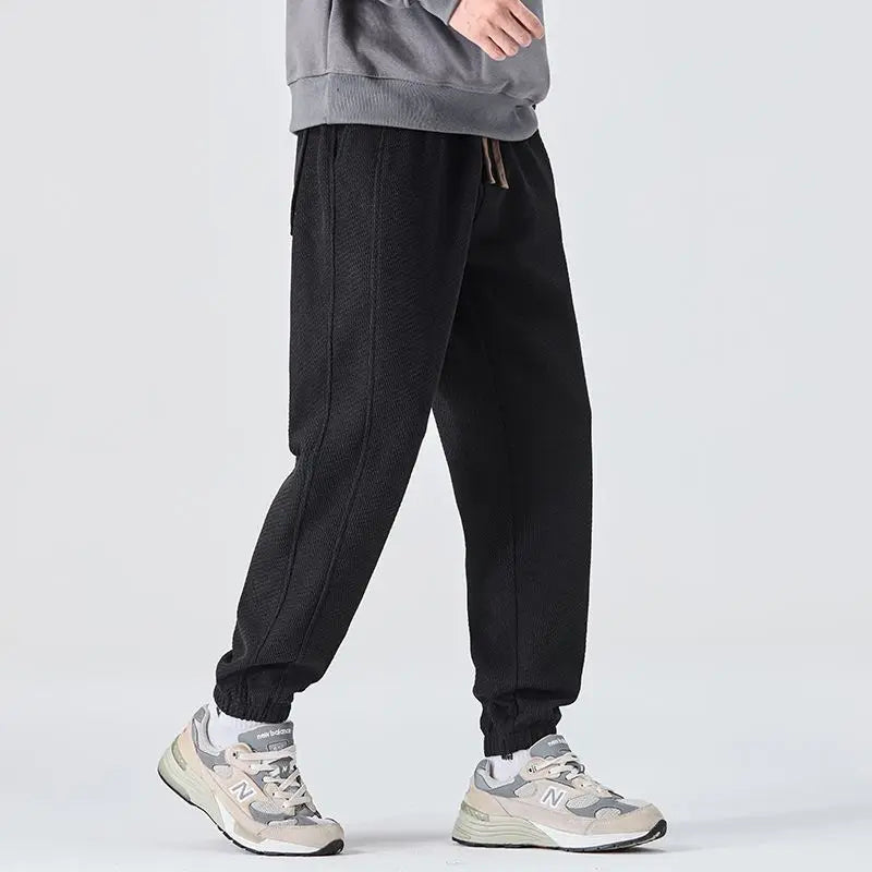 Studio Relaxed Jogger