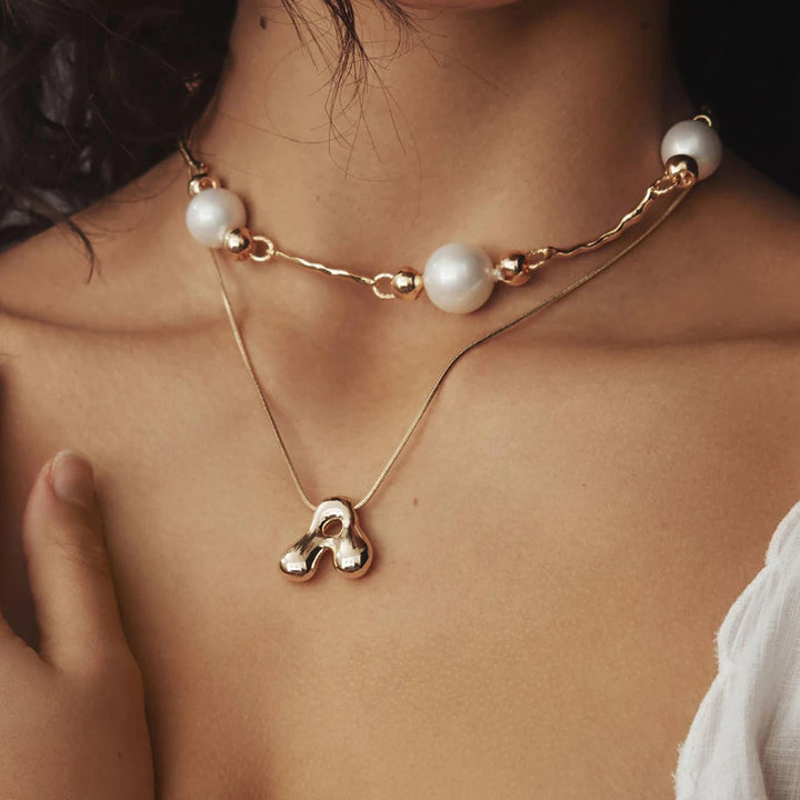 Monogramme Elegant Pendant Necklace