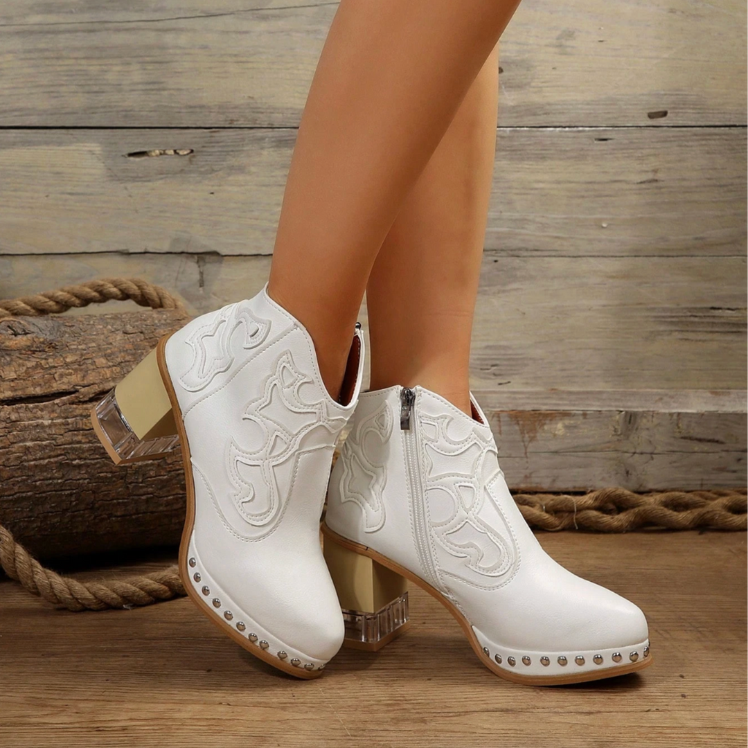 Saddle & Sage Ankle Boot