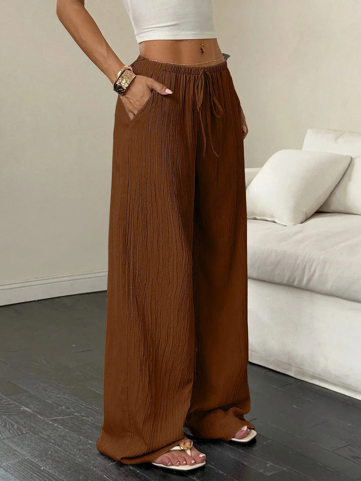 Mellow Wide-Leg Pant