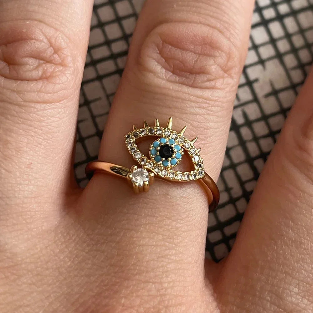 Eternal Gaze Ring & Earring Set