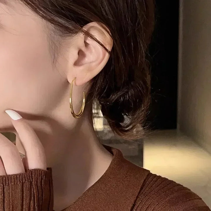 Vera Teardrop Hoop Earrings