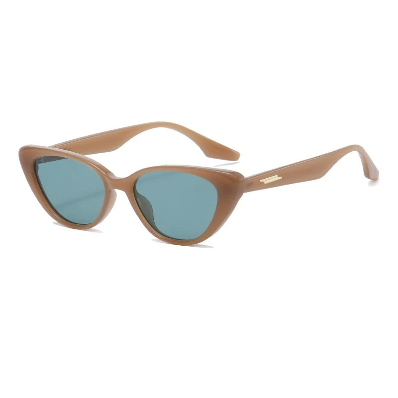 Lunette Cat-Eye Shades
