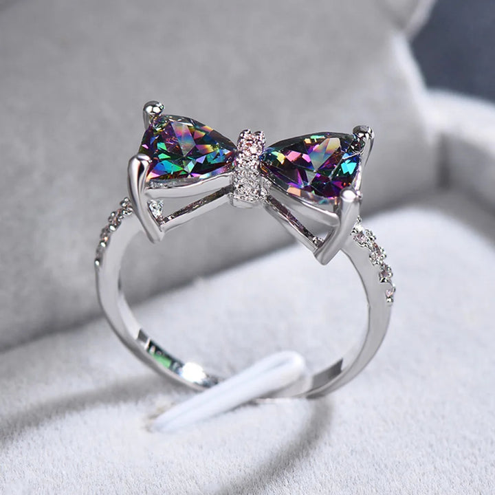 Ribbon Zircon Ring