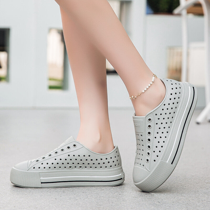 Airelle Slip-On Sneaker