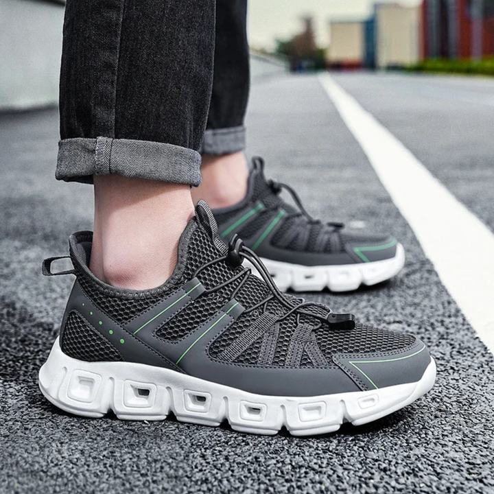 Evo Mesh Performance Sneaker