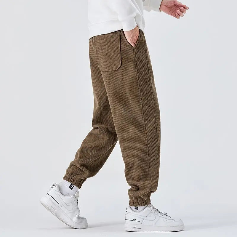 Studio Relaxed Jogger